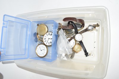 Lot 101 - Collection of various base metal cased pocket...
