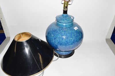 Lot 143 - Bitossi pottery table lamp with shade