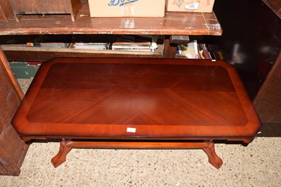 Lot 354 - Modern mahogany veneered coffee table