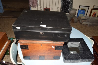 Lot 416 - Vintage metal cash box together with a further...