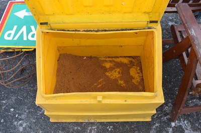 Lot 402 - Yellow plastic grit bin