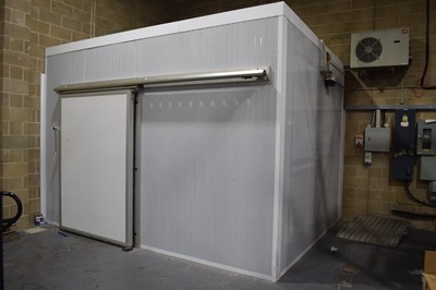 Lot 1 - Large free standing walk in Fridge/cold room...