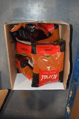 Lot 114 - Box containing 8x1kg bags of Chilli Powder....