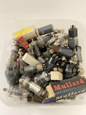 Lot 10 - Box of vintage radio valves