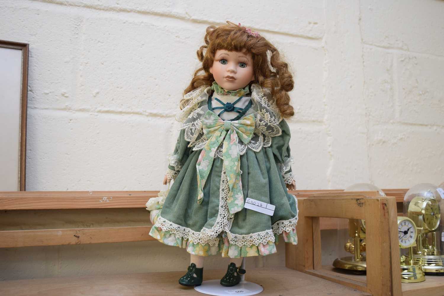 Lot 555 - LEONARDO COLLECTORS PORCELAIN DOLL