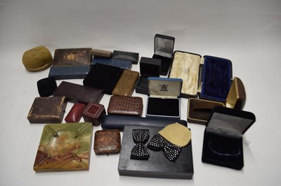 Lot 130A - Mixed Lot: Various vintage jewellery boxes and...