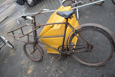 Lot 416 - Vintage tradesman's bike