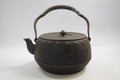 Lot 271 - Chinese bronzed kettle Qing Dynasty with...