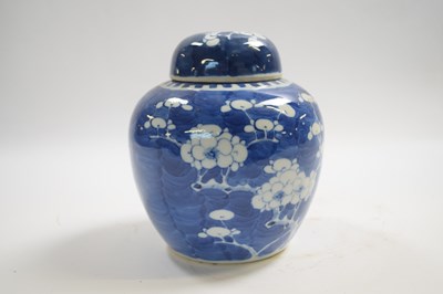 Lot 279 - Further 19th Century Chinese porcelain ginger...