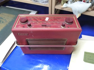 Lot 570 - Vintage Hacker Herald portable radio