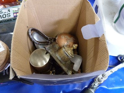 Lot 640 - Box of various  mixed items to include cow...