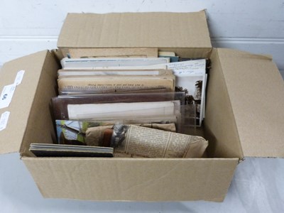 Lot 66 - Box of various assorted postcards