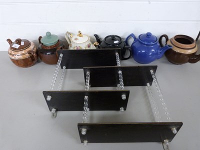 Lot 153 - Six various assorted teapots