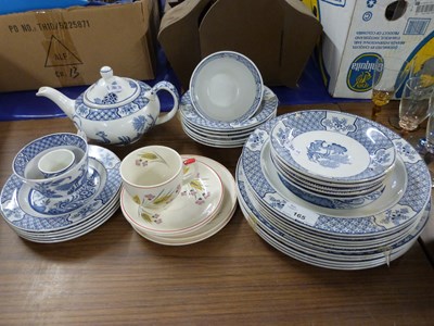 Lot 165 - Quantity of Woods Yuan tea wares plus Alfread...