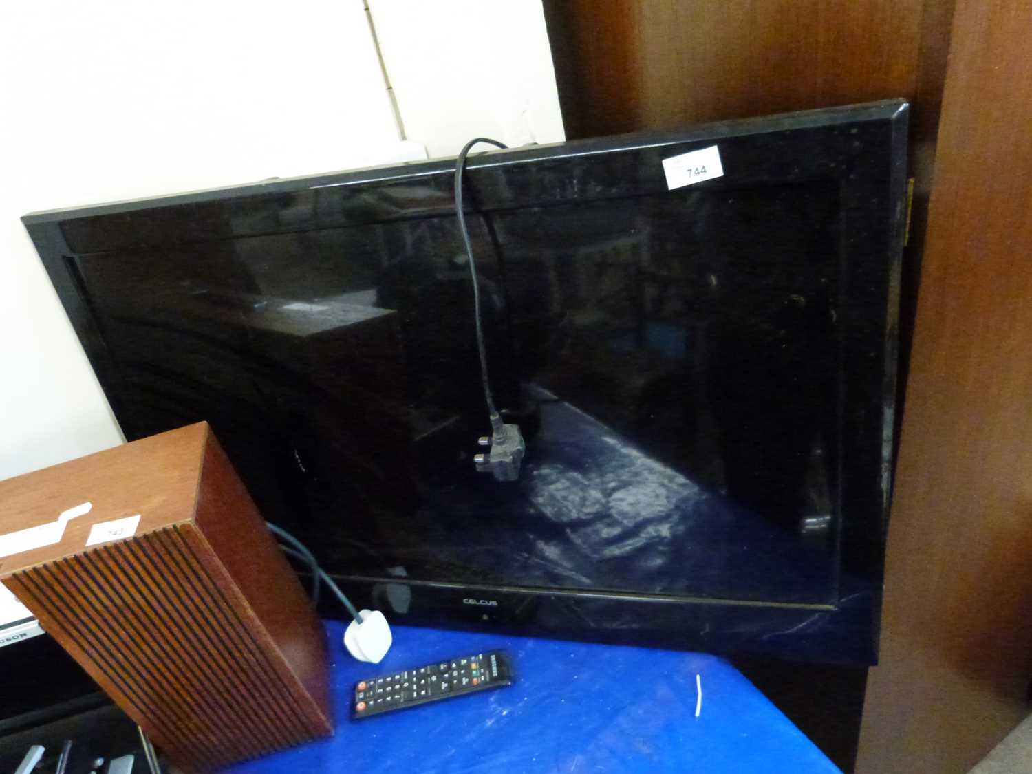 Lot 744 - Celcus flat screen television