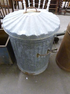 Lot 776 - Galvanised bin