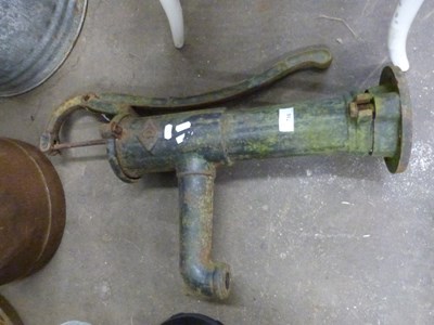 Lot 786 - Iron water pump