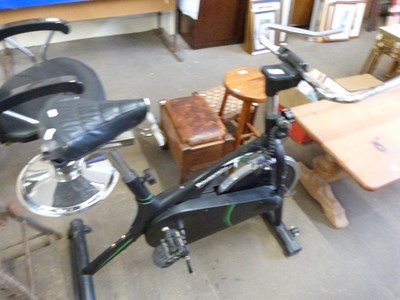 Lot 793 - Powertek exercise bike