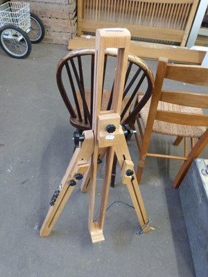 Lot 829 - Modern artists easel