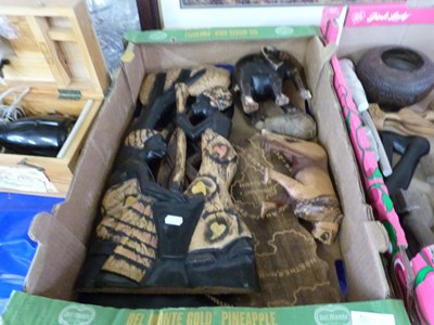 Lot 844 - One box of various African carved ornaments