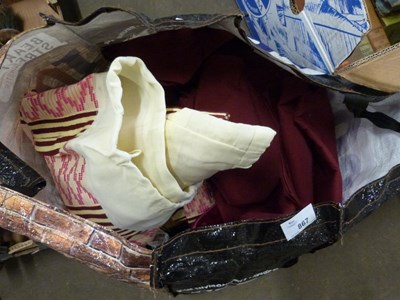 Lot 867 - Bag of various vintage clothes and material