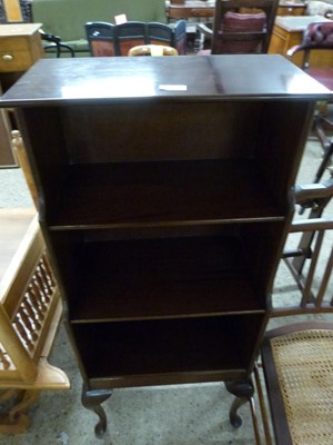 Lot 270 - 20th Century cabriole legged mahogany bookcase