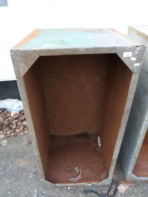 Lot 367 - Large galvanised water tank