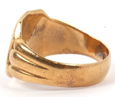 Lot 1 - Antique 18ct gold signet ring, the shield...