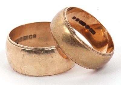 Lot 22 - Two 9ct gold wedding rings of plain polished...