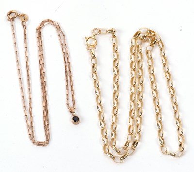 Lot 177 - Mixed Lot: A 375 marked oval link chain...