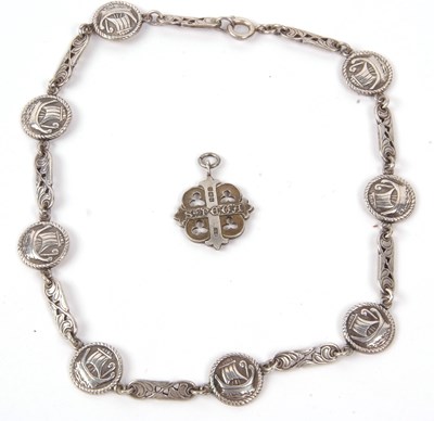 Lot 284 - Vintage Celtic design necklace, a design...