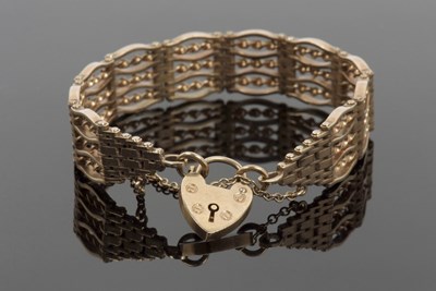 Lot 376 - 9ct fancy link bracelet, stamped 375, with...