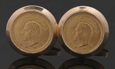 Lot 371 - Pair of Iranian 1/2 Pahlavi Reza Shah coin...