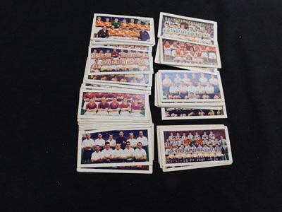 Lot 416 - Soccer Bubblegum 1956 Soccer Teams No 1 Series,...