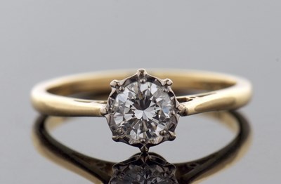 Lot 357 - 18ct illusion set single stone diamond ring,...