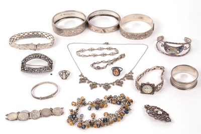 Lot 324 - Mixed lot to include two hallmarked silver...