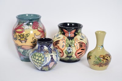 Lot 50 - Collection of Denis China Works vases and a...