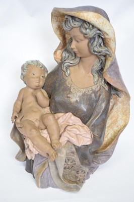 Lot 67 - Large Lladro gres figure of a madonna and...