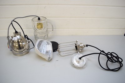 Lot 191 - MIXED LOT: NOVELTY LIGHT FITTINGS COMPRISING...