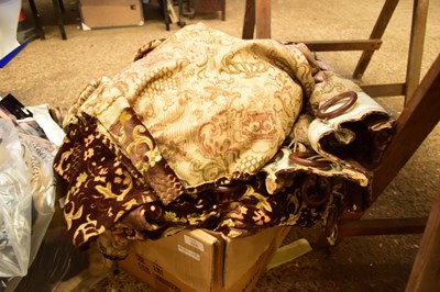 Lot 268 - VINTAGE BROWN VELOUR AND FLORAL DECORATED...