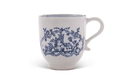 Lot 116 - Lowestoft porcelain cup with rare Good Cross...