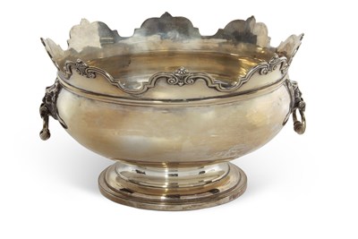 Lot 310 - A large Edward VII rose bowl in Monteith style...