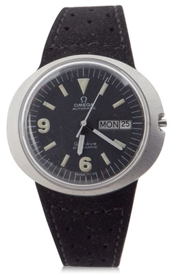 Lot 443 - An Omega Geneve Dynamic automatic gents watch,...