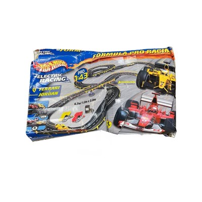 Lot 314 - A boxed Hotwheels Formula Pro Racing Set...