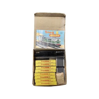 Lot 118 - A collection of boxed Triang TT gauge railway...