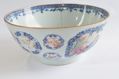 Lot 301 - Chinese Export Porcelain Bowl