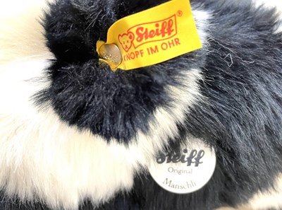 Lot 367 - A modern Steiff Original Manschli panda, with...