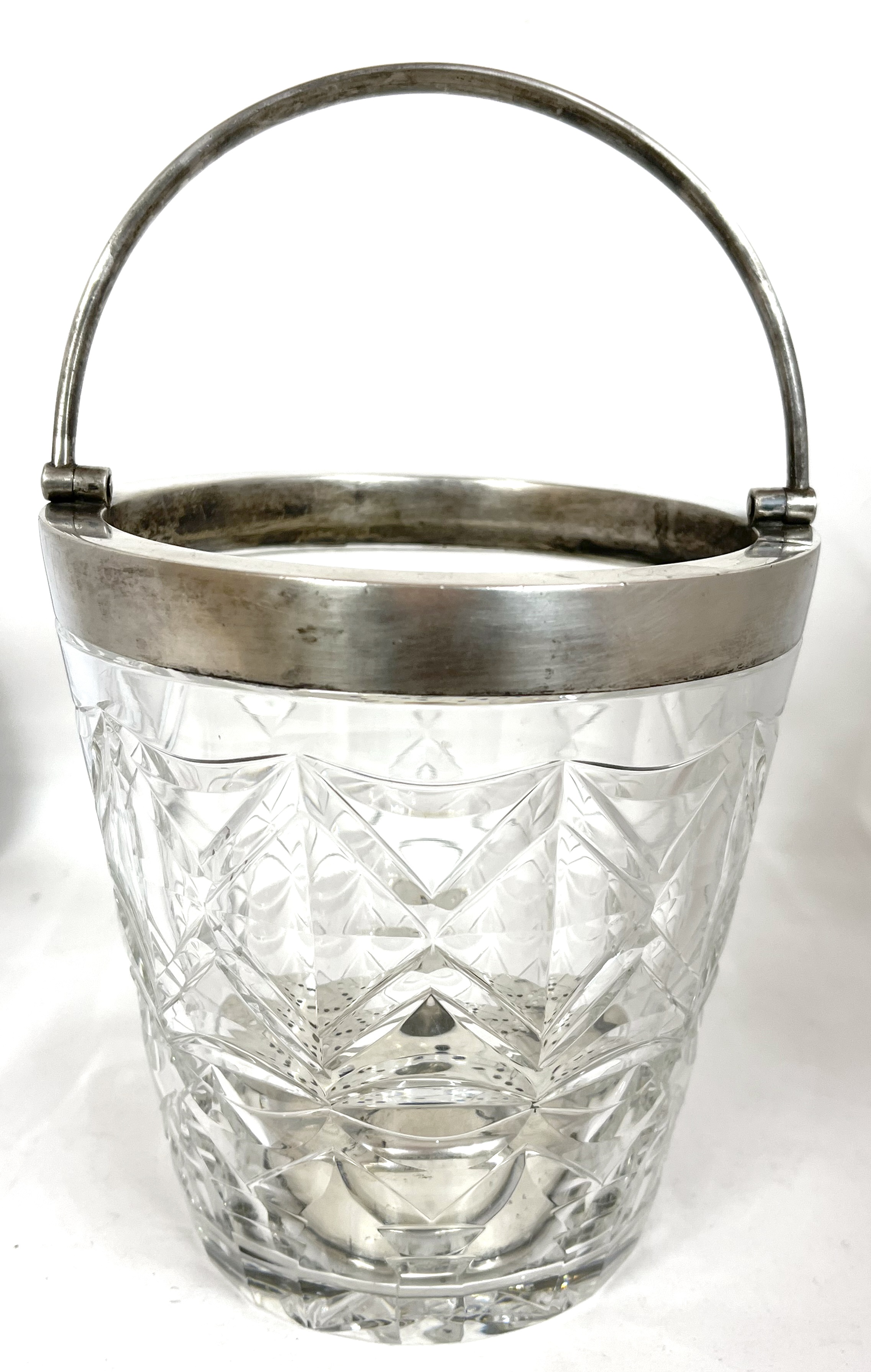 Lot 27 A vintage cut glass ice bucket of pail form
