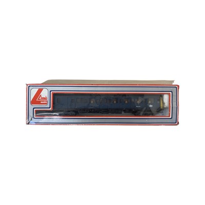 Lot 84 - A boxed Lima Collection 00 gauge carriage, BR...