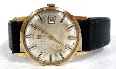 Lot 252 - A 9ct gold gents Tissot wrist watch, the watch...